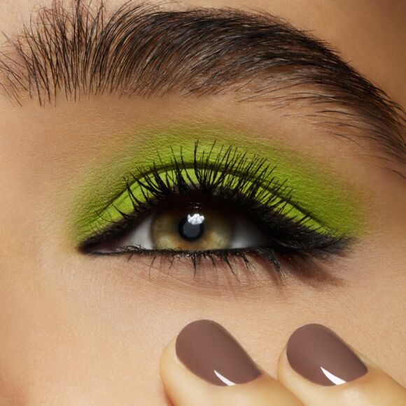 MAC Eye Shadow Matte "What's the wifi" neon lime green .05 oz / 1.5 g ~ NEW! - Picture 5 of 10